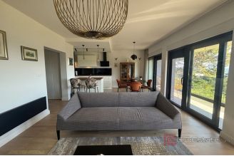 015 2035 379 Split Meje Luxury two bedroom apartment with panoramic sea view for rent