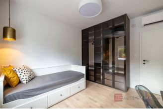 015 2035 379 Split Meje Luxury two bedroom apartment with panoramic sea view for rent