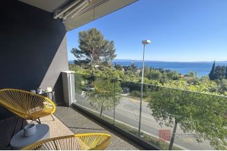 015 2035 379 Split Meje Luxury two bedroom apartment with panoramic sea view for rent