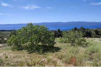 009 5512 30 Brac Land with legalized building and a sea view for sale