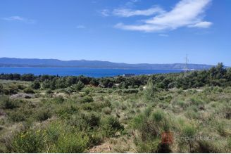 009 5512 30 Brac Land with legalized building and a sea view for sale