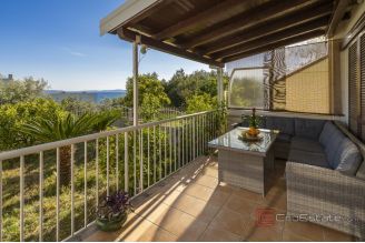 019 2031 255 Split Pazdigrad Modern apartment with garden and a sea view for rent
