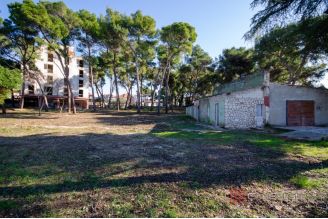 013 2013 258 Biograd na moru Land in touristic T1 zone for sale