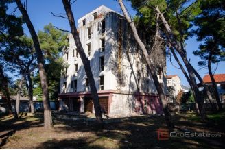 013 2013 258 Biograd na moru Land in touristic T1 zone for sale