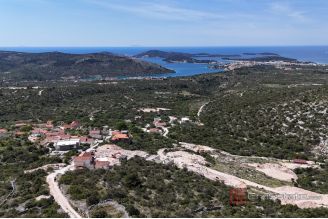 005 2057 38 Rogoznica prime building plot with sea view for sale