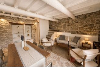 015 2056 12 Hvar charming stone house in a peaceful environment for sale