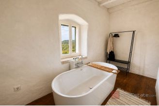 015 2056 12 Hvar charming stone house in a peaceful environment for sale