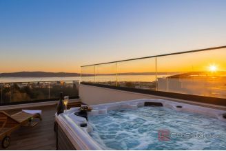 005 2057 39 Kastel Sucurac Luxury new villa with pool and sea view for sale
