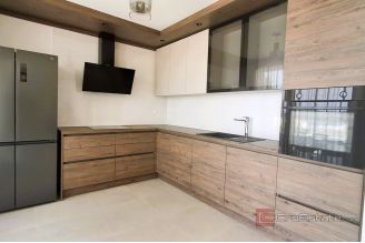 017 2031 256 primosten luxury villa with modern design and swimming pool for sale