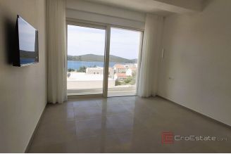 017 2031 256 primosten luxury villa with modern design and swimming pool for sale