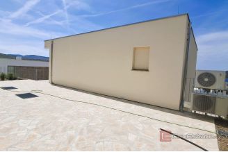 017 2031 256 primosten luxury villa with modern design and swimming pool for sale