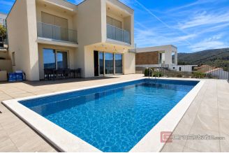 017 2031 256 primosten luxury villa with modern design and swimming pool for sale