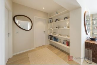 020 1033 01 Zadar designer villa in a prime seafront location for sale