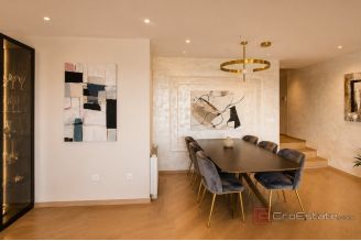 013 2056 13 Split Meje exclusive apartment with sea view for rent
