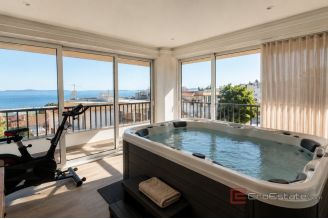 013 2056 13 Split Meje exclusive apartment with sea view for rent