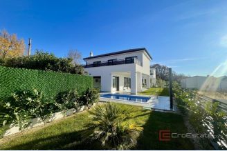 001 1023 69 Krk modern house with pool in a quiet location for sale