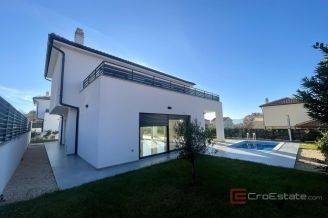 013 1023 69 Krk modern house with pool in a quiet location for sale