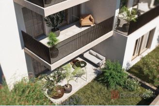 001 2035 383c Kastela Modern two bedroom apartment with a sea view for sale