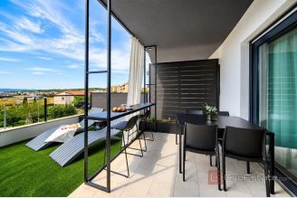 001 1023 70 Krk modern apartment with sea view for sale