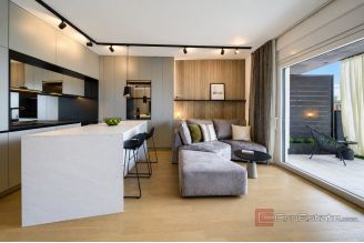 006 1023 70 Krk modern apartment with sea view for sale
