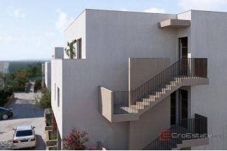 014 2035 383d Kastela Modern two bedroom apartment with a sea view for sale