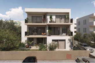 014 2035 383e Kastela Modern three bedroom penthouse with a sea view for sale