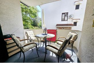 007 1021 60 Krk apartment in an excellent location for sale