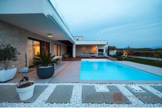 012 1033 03 Zadar area modern villa with pool and sea view for sale