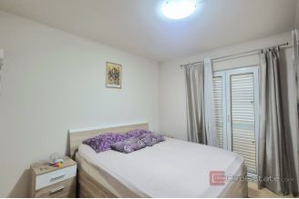 011 2047 131 Split Mejasi House with three apartments for sale