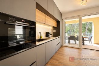 012 2051 69 island hvar apartment with pool and garden for sale