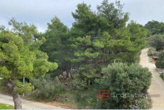 001 5518 30 Rogoznica Building land near the sea for sale