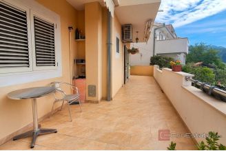 019 2031 259 solin family house with two apartments for sale
