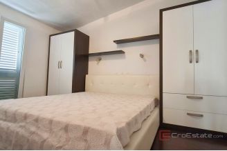019 2031 259 solin family house with two apartments for sale