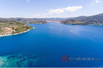 001 5519 30 Korcula Building land with a sea view for sale