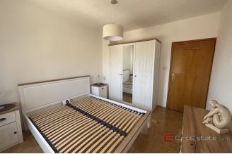 013 5522 30 Two bedroom apartment with a sea view for rent