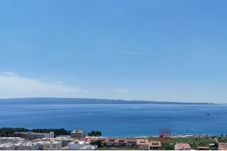 004 2052 126 Split Pazdigrad one bedroom apartment with sea view for sale