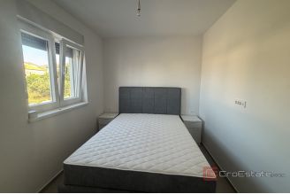 013 2035 386 Modern two bedroom apartment for rent