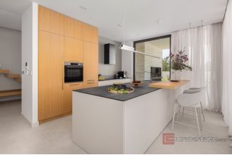 020 2061 13 Solta contemporary modern villa for sale