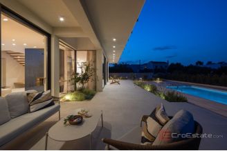 020 2061 13 Solta contemporary modern villa for sale