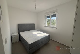 010 2035 387 Trogir Sunny two bedroom apartment for rent