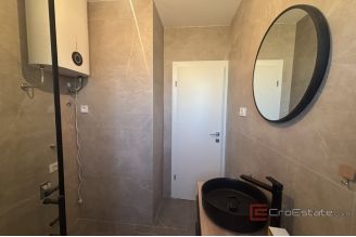 011 2035 388 Trogir Two bedroom apartment in a new building for rent