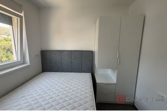 014 2035 388 Trogir Two bedroom apartment in a new building rent