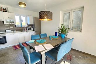 010 1014 54 labin duplex house with swimming pool for sale