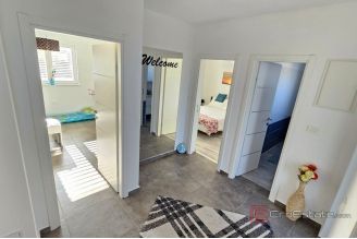 010 1014 54 labin duplex house with swimming pool for sale