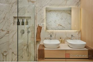 020 2056 19 Split area Exclusive three bedroom apartment with pool for long term rent