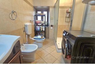 011 1014 55 Porec Stone house with pool for sale