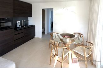 014 5523 30 Omis Detached house with a sea view for sale