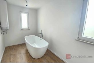 006 1014 57 Porec renovated house with sea view for sale