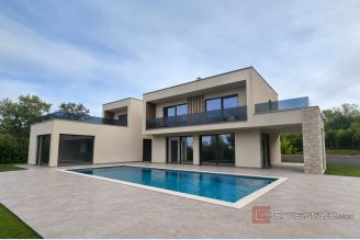 001 1014 59 Porec Modern villa with pool for sale