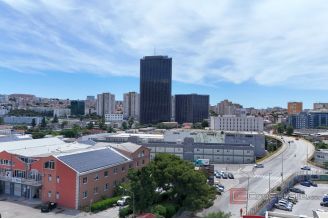 005 2031 262 split building land in K zone for sale